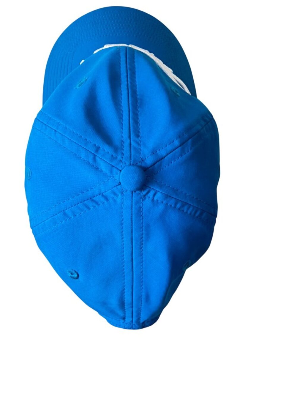 Titleist Blue Adjustable Golf Hat With Embroidered Logo Lightweight & Breathable - Picture 3 of 9